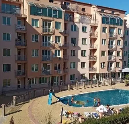 Апартамент 2 Bed Black Sea *